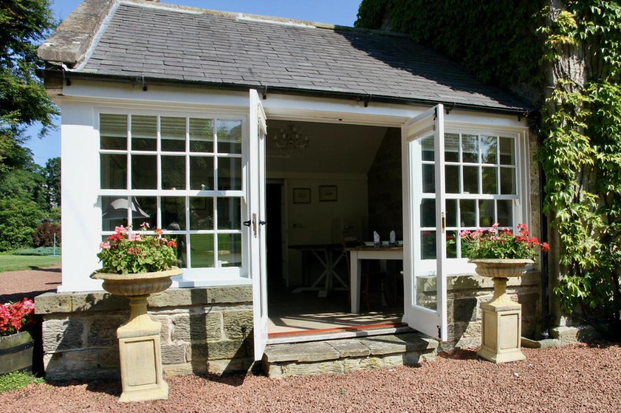 Thistleyhaugh Farmhouse Longhorsley Bagian luar foto