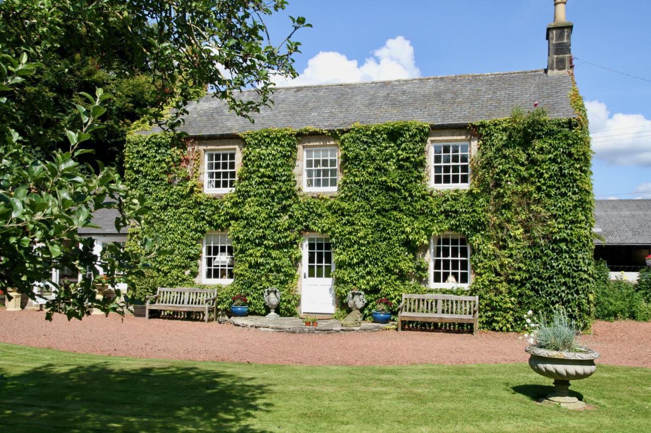 Thistleyhaugh Farmhouse Longhorsley Bagian luar foto